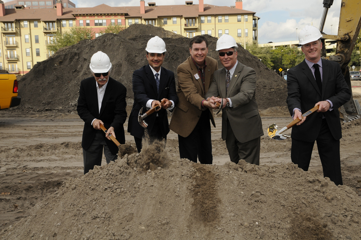 Nora Groundbreaking